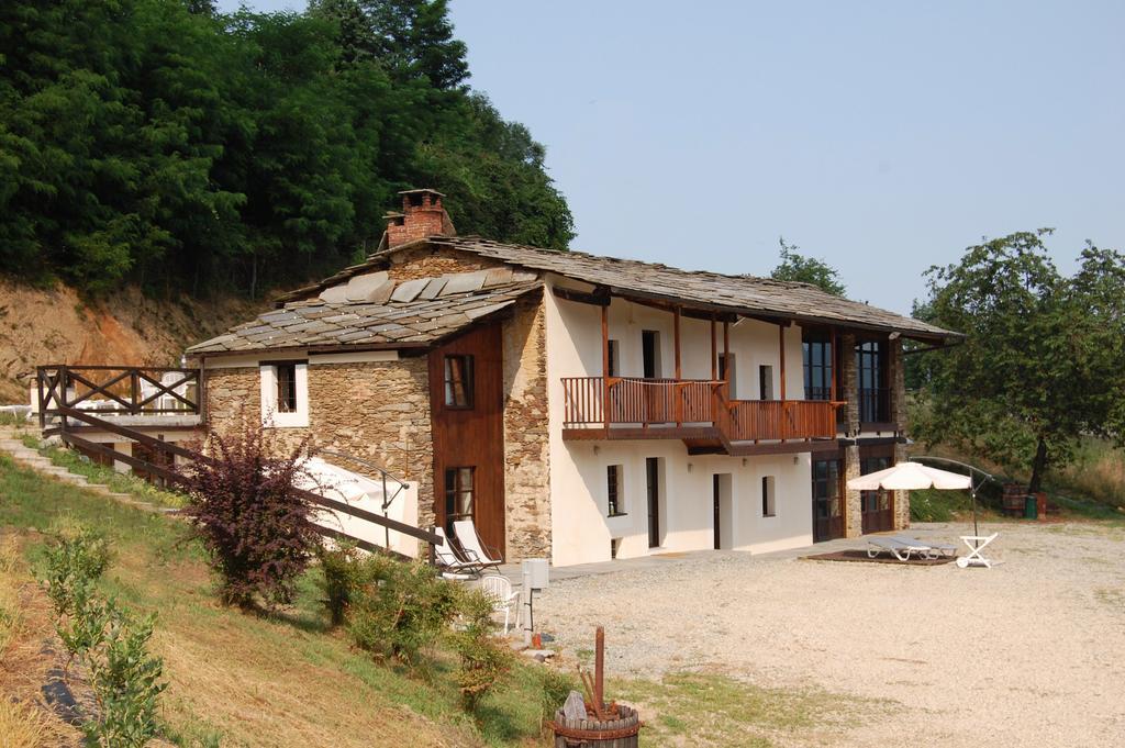 Sere Di Sosta Bagnolo Piemonte Bagian luar foto