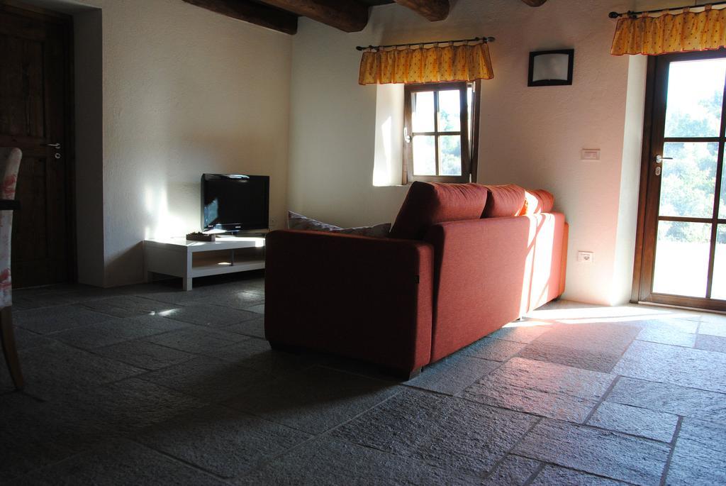 Sere Di Sosta Bagnolo Piemonte Bagian luar foto